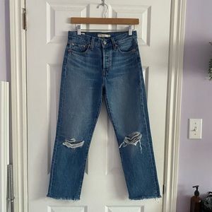 LEVIS womens 26 The Wedgie Straight jeans